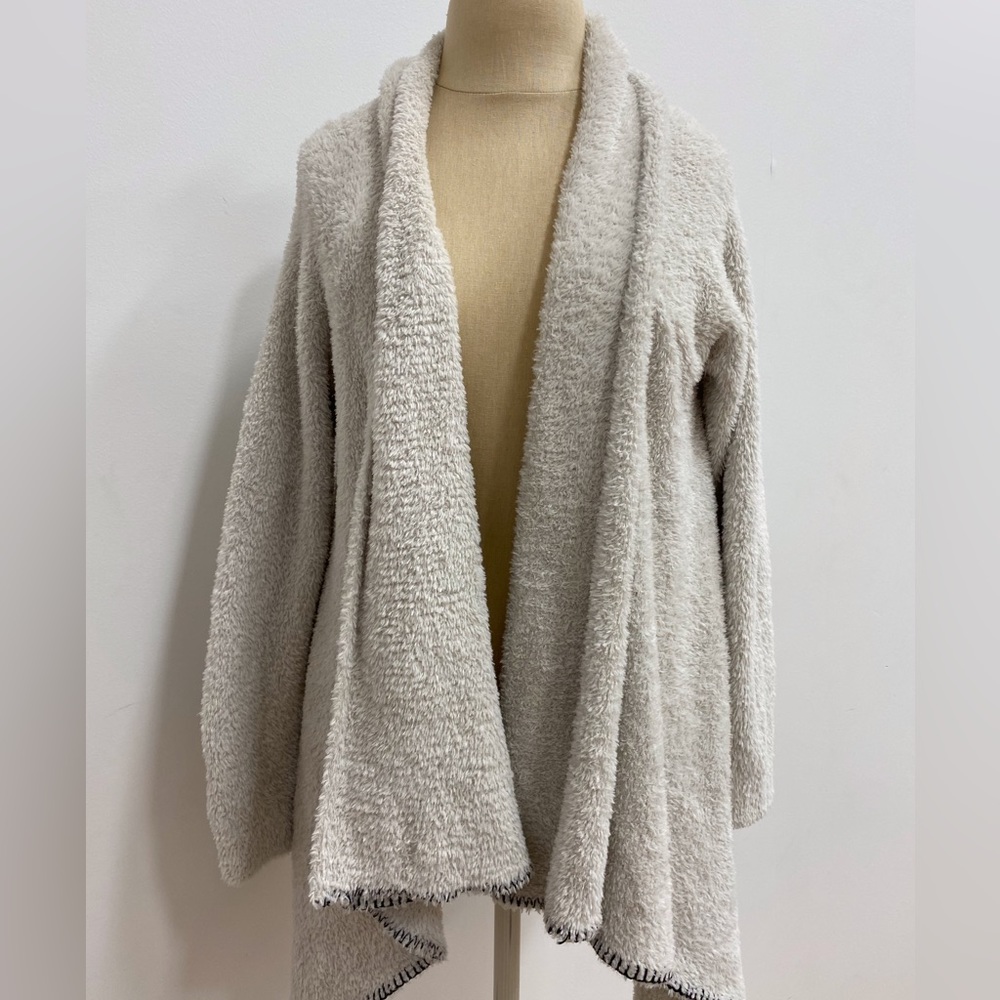 Altard state fuzzy white cardigan